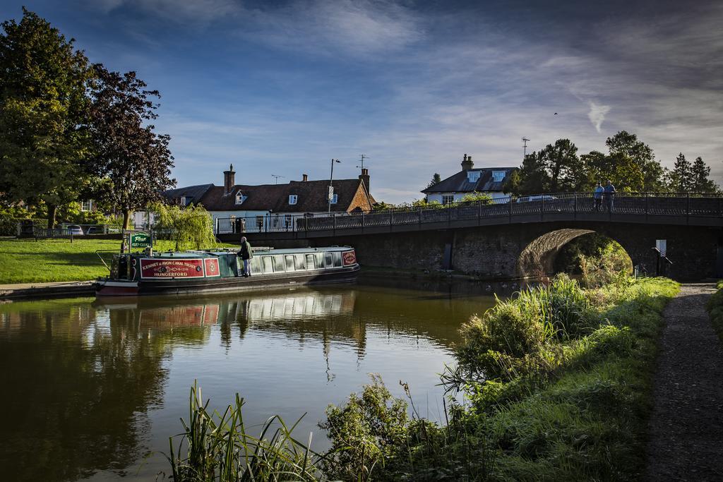 The Three Swans Hotel, Hungerford, Berkshire Екстер'єр фото