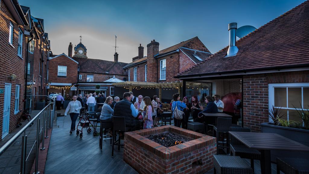 The Three Swans Hotel, Hungerford, Berkshire Екстер'єр фото