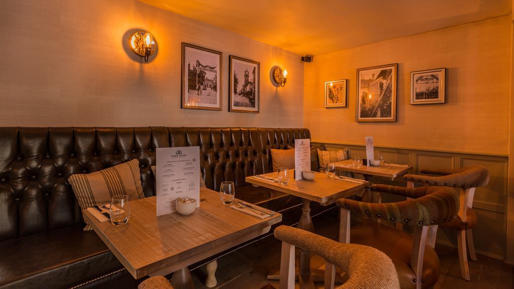 The Three Swans Hotel, Hungerford, Berkshire Екстер'єр фото
