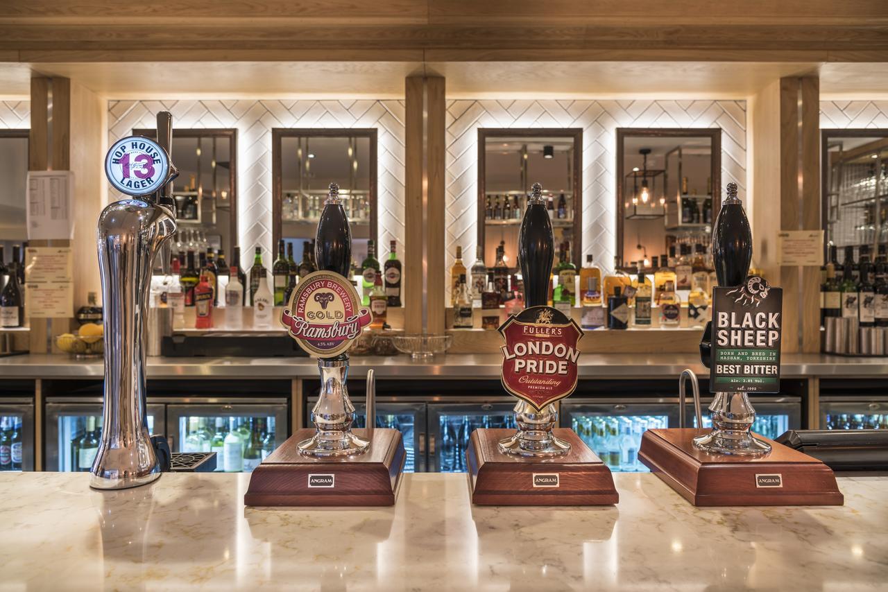 The Three Swans Hotel, Hungerford, Berkshire Екстер'єр фото