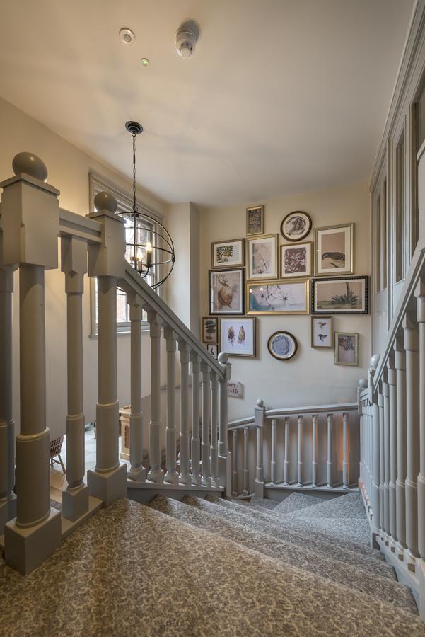 The Three Swans Hotel, Hungerford, Berkshire Екстер'єр фото